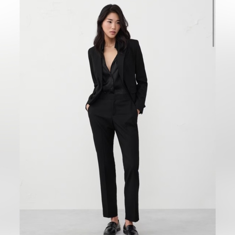 Banana Republic Black Classic Cotton Blazer